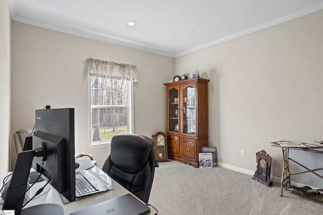 carpeted home office with baseboards, recessed lighting, and crown molding