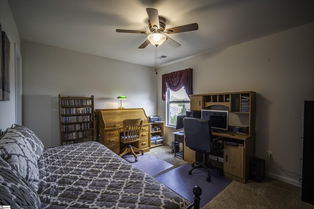bedroom with visible vents and ceiling fan