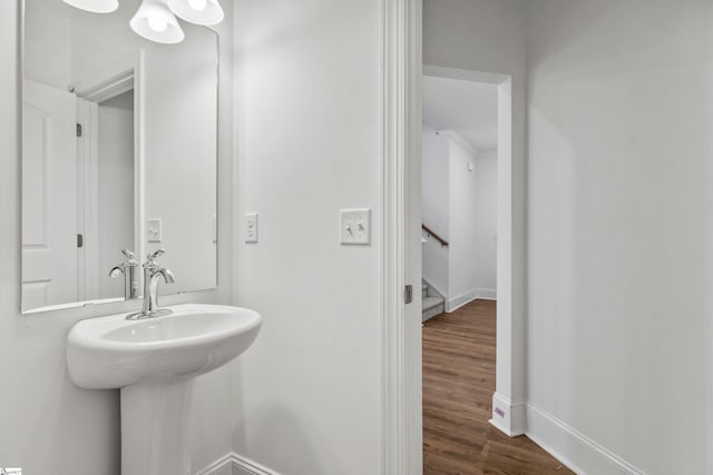 418 Palazzo Pl, Greer, SC 29650 - bathroom featuring wood finished floors and baseboards
