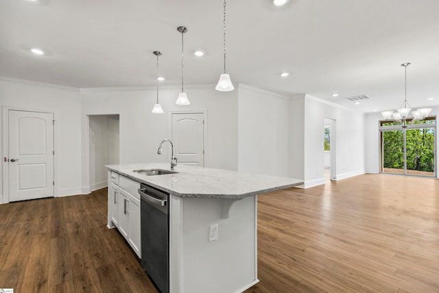 418 Palazzo Pl, Greer, SC 29650 - kitchen featuring a sink, a chandelier, a kitchen island with sink, dishwasher, and baseboards