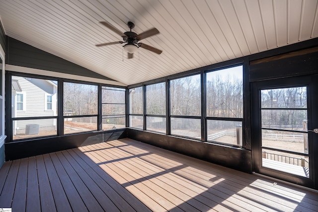 112 Nokota Dr, Pelzer, SC 29669 - unfurnished sunroom with ceiling fan