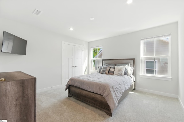 229 Hollythorpe Ln, Fountain Inn, SC 29644 - bedroom with baseboards, visible vents, carpet floors, and recessed lighting