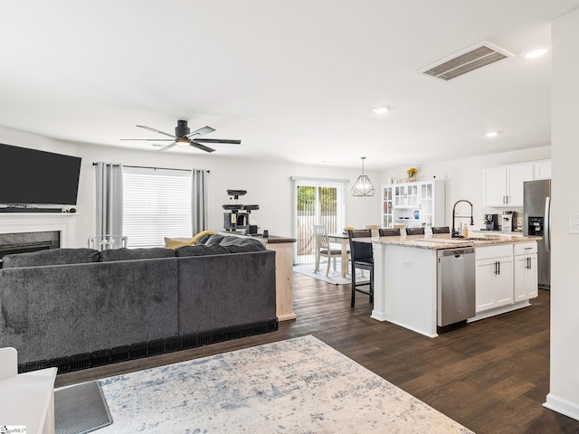 1087 Summerlin Trl, Duncan, SC 29334 - living room with recessed lighting, a ceiling fan, visible vents, and dark wood finished floors