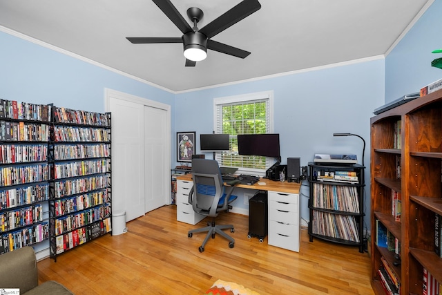 office area featuring wood finished floors, ceiling fan, and ornamental molding