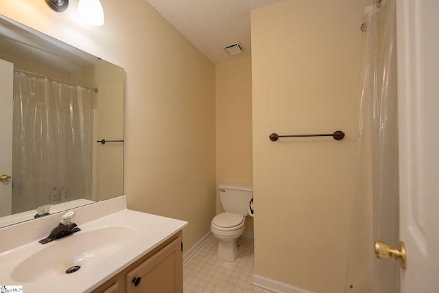 full bath featuring vanity, tile patterned floors, toilet, visible vents, and baseboards