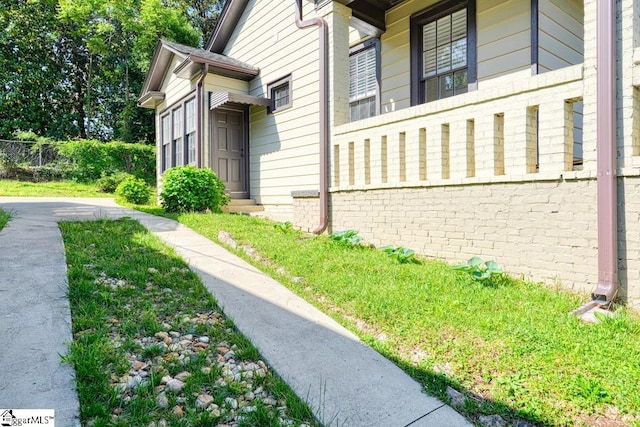 view of property exterior