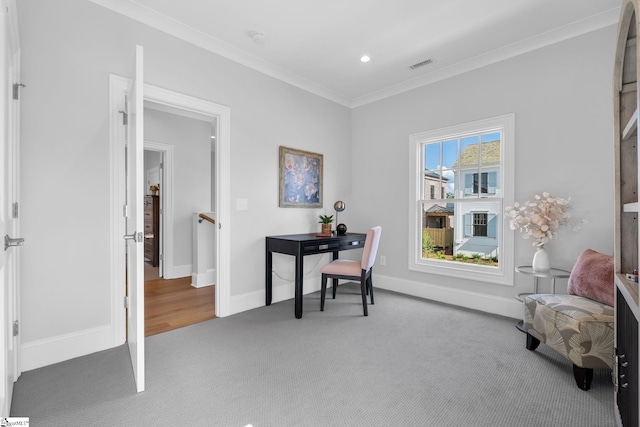 office featuring carpet floors, crown molding, visible vents, baseboards, and recessed lighting