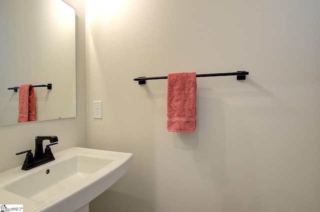 38 Comanche Trl, Greenville, SC 29607 - bathroom featuring a sink