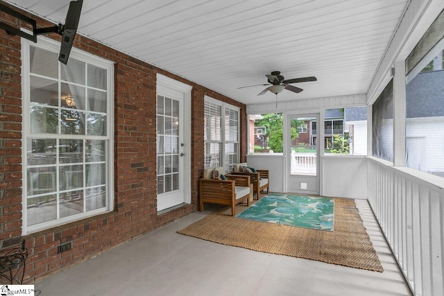 268 Antrim Ave, Moore, SC 29369 - sunroom featuring a ceiling fan