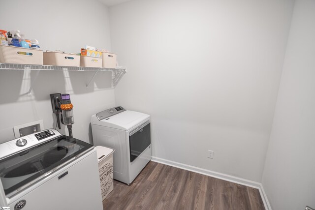429 Rubia Dr, Greenville, SC 29607 - laundry area with separate washer and dryer, baseboards, laundry area, and dark wood finished floors