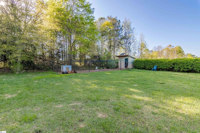 104 Bellewood Dr, Easley, SC 29640 - view of yard featuring fence