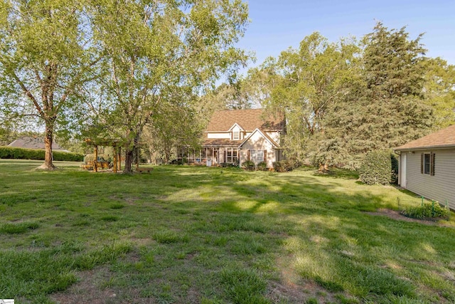 104 Bellewood Dr, Easley, SC 29640 - view of yard