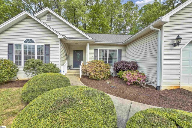 201 Cedar Creek Ln, Seneca, SC 29678 - view of front of house with an attached garage