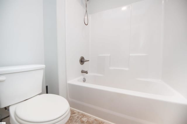 920 Ravenfield Dr, Duncan, SC 29334 - bathroom featuring toilet and shower / washtub combination