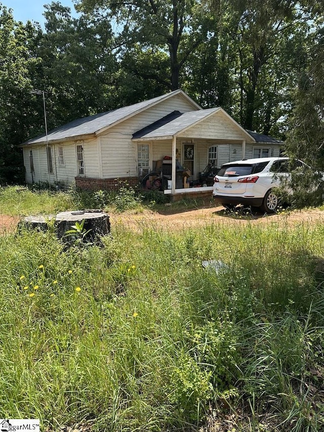 1703 Coffee Rd, Westminster, SC 29693 - view of front of property with covered porch
