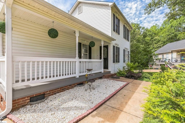 118 Wonderberry Ct, Boiling Springs, SC 29316 - property entrance with covered porch