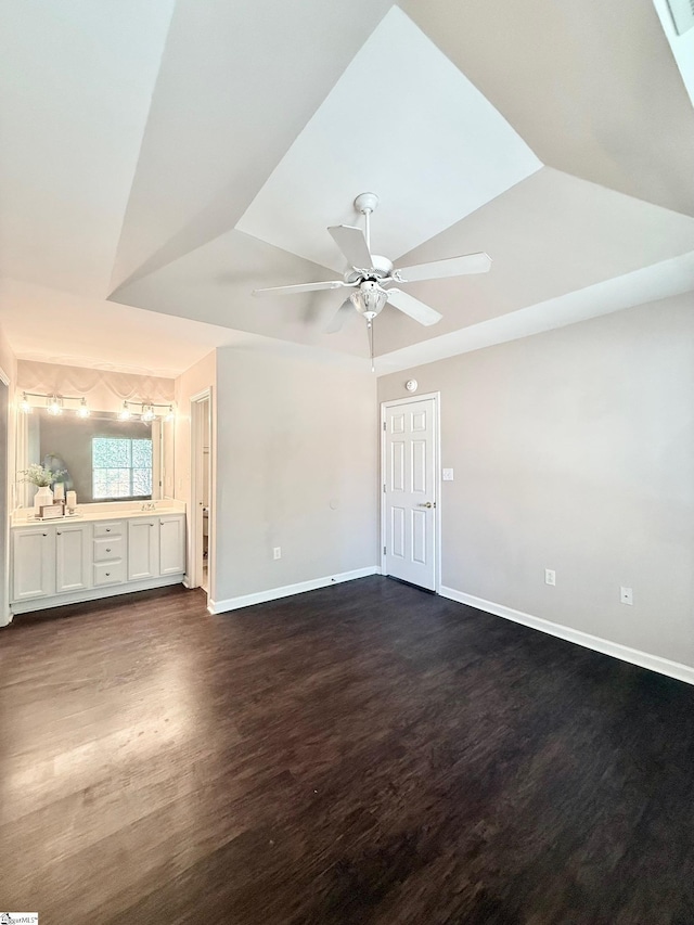 4 Creekbend Ct, Simpsonville, SC 29681 - unfurnished living room with dark wood-style flooring, baseboards, and ceiling fan