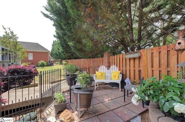 132 Hartsfield Dr, Easley, SC 29642 - view of patio with a fenced backyard