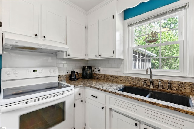 kitchen featuring crown molding, a sink, white range with electric stovetop, under cabinet range hood, and white cabinetry