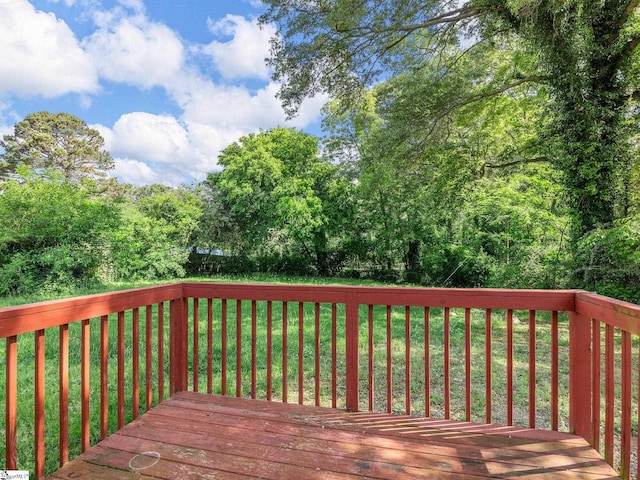 797 Jackson St, Spartanburg, SC 29303 - deck with a lawn