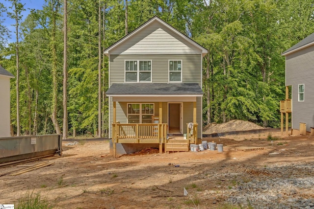 view of front facade featuring covered porch