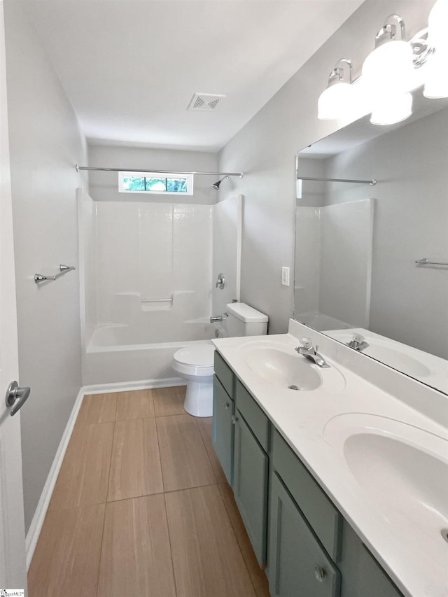102 Thurber Way, Simpsonville, SC 29681 - full bath featuring toilet, shower / bathtub combination, visible vents, and a sink