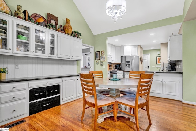 6 Shallow Creek Ct, Fountain Inn, SC 29644 - dining area with recessed lighting, an inviting chandelier, visible vents, vaulted ceiling, and light wood-style floors