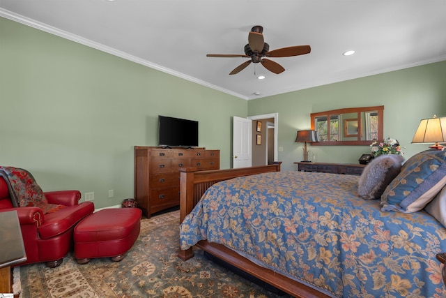 bedroom featuring crown molding, recessed lighting, and ceiling fan