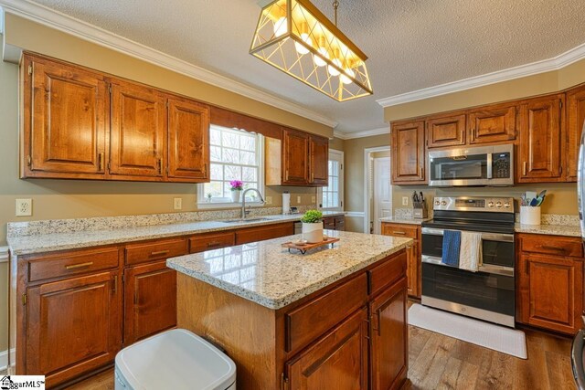 225 W Killarney Lk, Moore, SC 29369