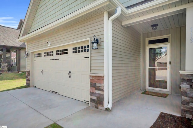 113 Forest Ridge Way, Greenville, SC 29617 - entrance to property with a garage