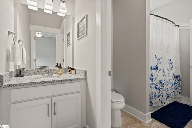 916 Lockhurst Dr, Simpsonville, SC 29681 - full bath with toilet, ceiling fan, vanity, baseboards, and a shower with curtain