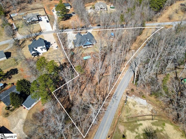 2007 Edwards Lake Rd, Greer, SC 29651 - aerial overview of property's location with property boundaries highlighted