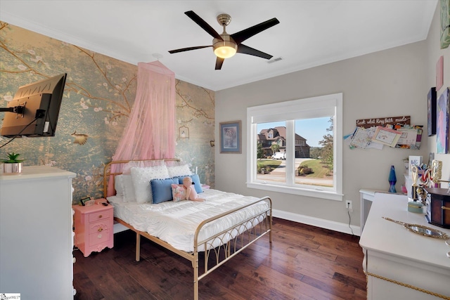 100 Bent Willow Way, Easley, SC 29642 - bedroom featuring wood finished floors, baseboards, a ceiling fan, crown molding, and wallpapered walls