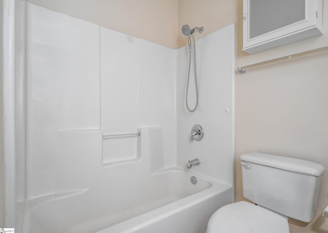 325 Waterton Way, Simpsonville, SC 29680 - bathroom with toilet and tub / shower combination