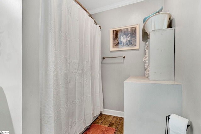 103 Mississippi Dr, Clinton, SC 29325 - full bathroom featuring ornamental molding, wood finished floors, and baseboards
