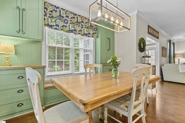 101 Belgian Blue Way, Fountain Inn, SC 29644 - dining room featuring ornamental molding, dark wood-style floors, and a chandelier