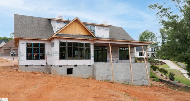 100 Pinelands Pl, Travelers Rest, SC 29690 - back of house featuring crawl space and a shingled roof