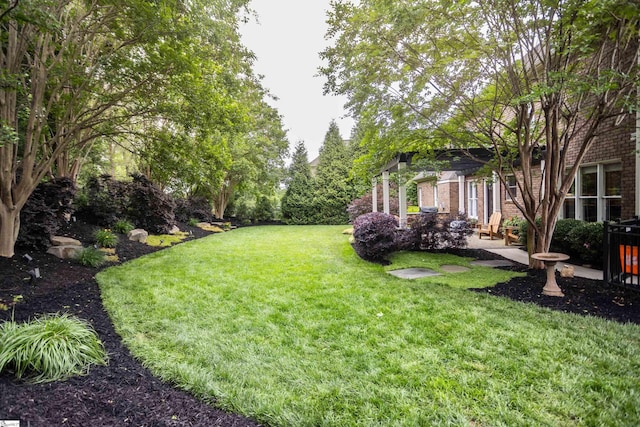 5 Marlis Ct, Greer, SC 29650 - view of green lawn