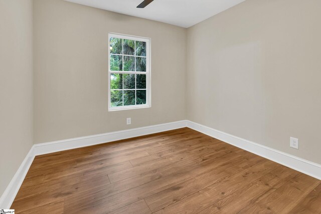 14 Dixie Ave, Greenville, SC 29607 - unfurnished room featuring wood finished floors and ceiling fan