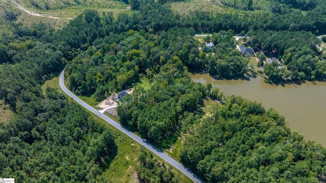 930 Eagles Harbor Dr, Hodges, SC 29653