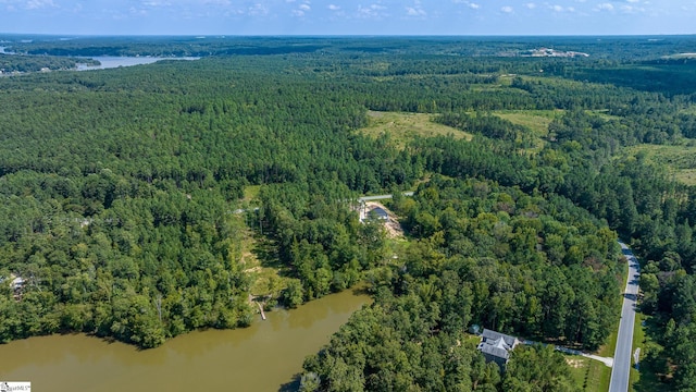 930 Eagles Harbor Dr, Hodges, SC 29653
