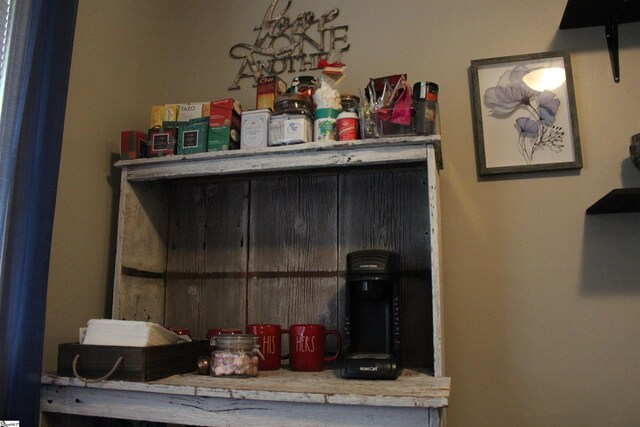 305 N Owens St, Clinton, SC 29325 - detailed view
