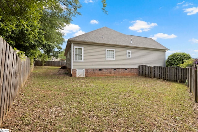 1008 Calumet Ct, Piedmont, SC 29673 - back of house featuring crawl space and a shingled roof