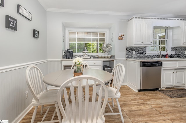 108 Ascot Ct, Easley, SC 29642 - kitchen featuring dishwasher, backsplash, white cabinets, a sink, and light countertops
