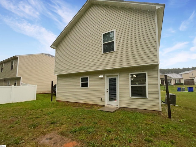 135 Evvalane Dr, Spartanburg, SC 29302 - rear view of property featuring central AC unit