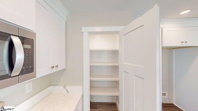 1306 Fairview Rd, Gaffney, SC 29341 - view of pantry