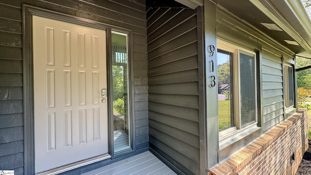 view of exterior entry