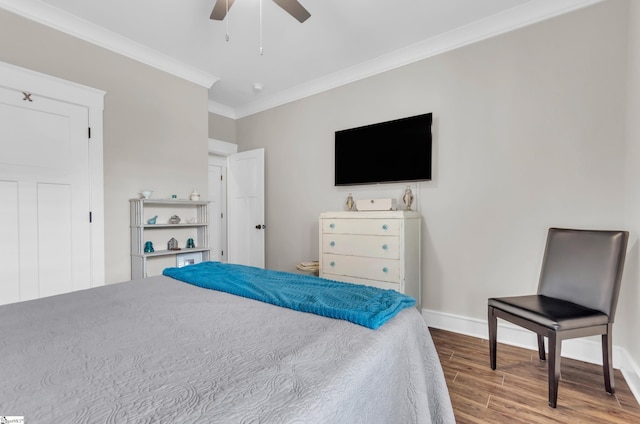 107 Summer Oak Ln, Simpsonville, SC 29680 - bedroom featuring ornamental molding, wood finished floors, baseboards, and a ceiling fan