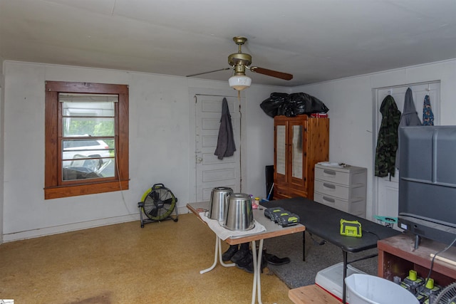 156 Spencer Rd, Jonesville, SC 29653 - living area featuring a ceiling fan