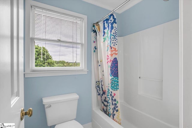 111 Golf View Ln, Greenville, SC 29609 - full bath with shower / tub combo and toilet